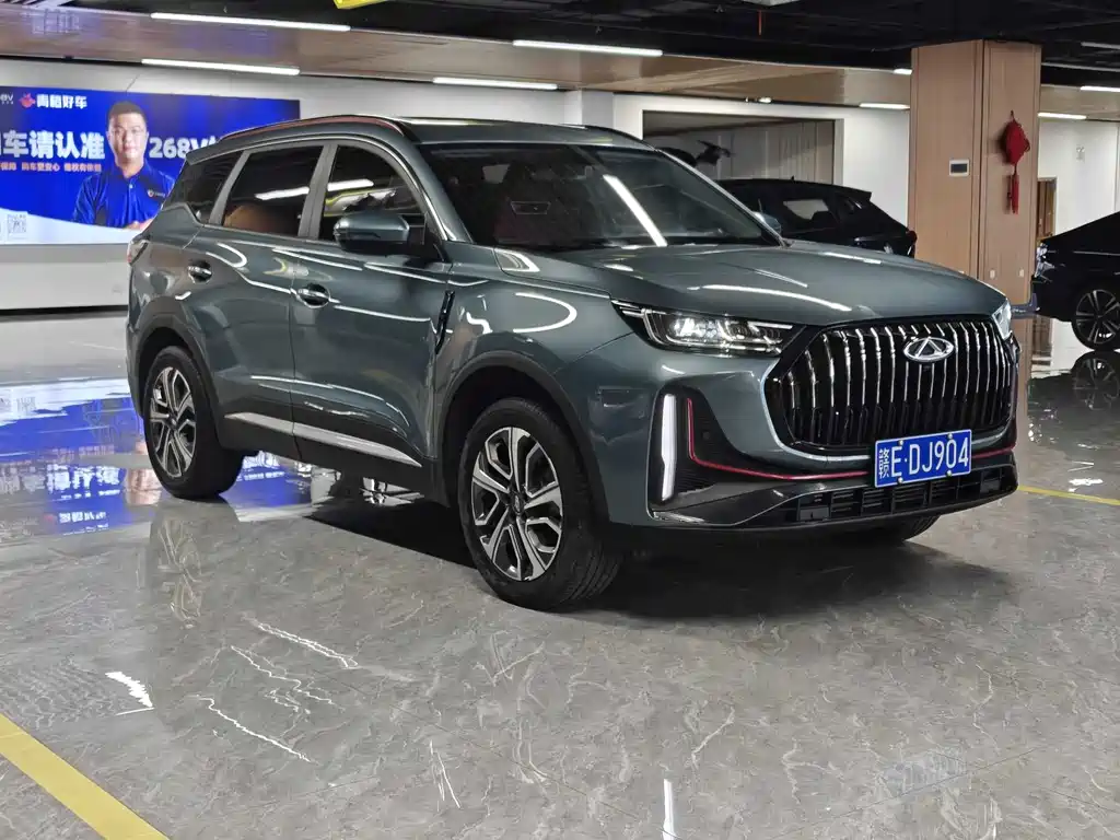 Chery 7 PLUS 2023 1.6TGDI DCT Luxury