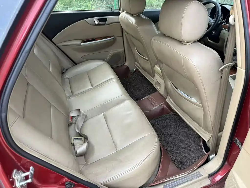 Buick Excelle — миниатюра 10