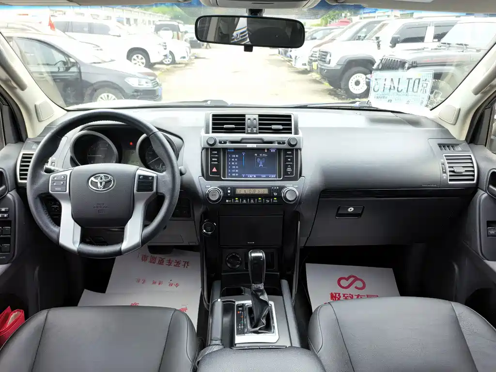 Toyota Prado — миниатюра 13