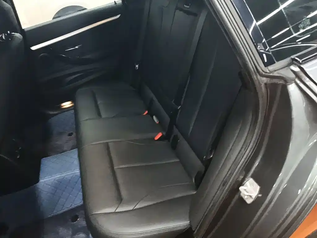 BMW 3 Series GT — миниатюра 17