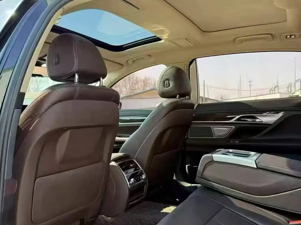 BMW 7 Series 7 2016 730Li Luxury