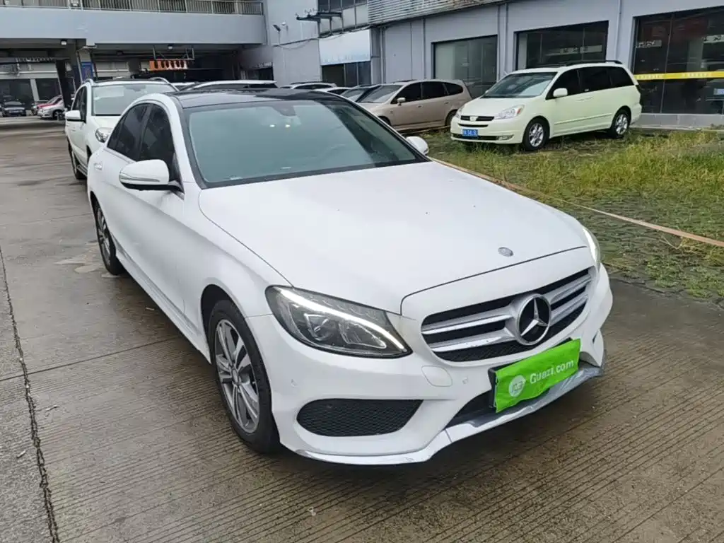 Mercedes-Benz C-Class — миниатюра 4