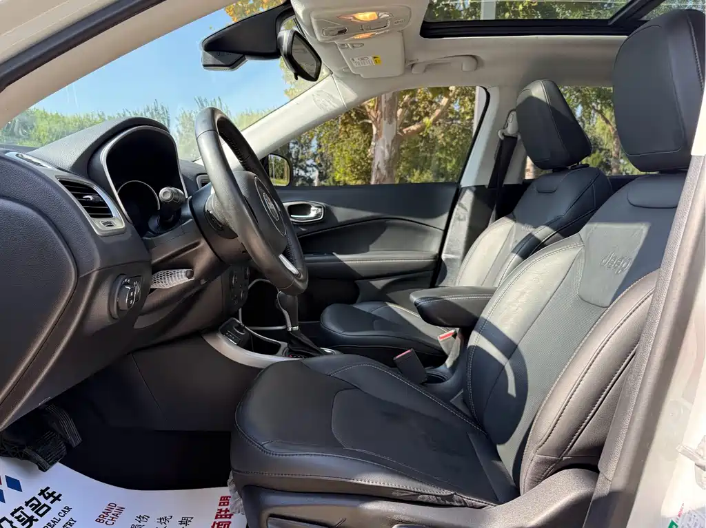 Jeep Compass 200T Auto Home Enjoy Edition, фото 6