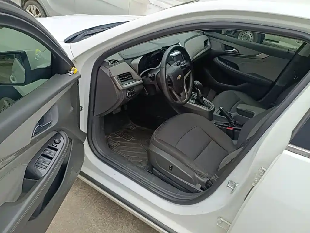 Chevrolet Malibu — миниатюра 16