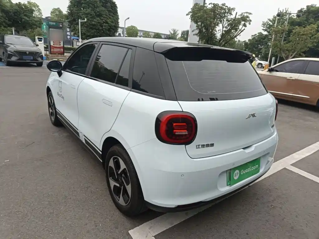 JAC 3 2024 330km Air