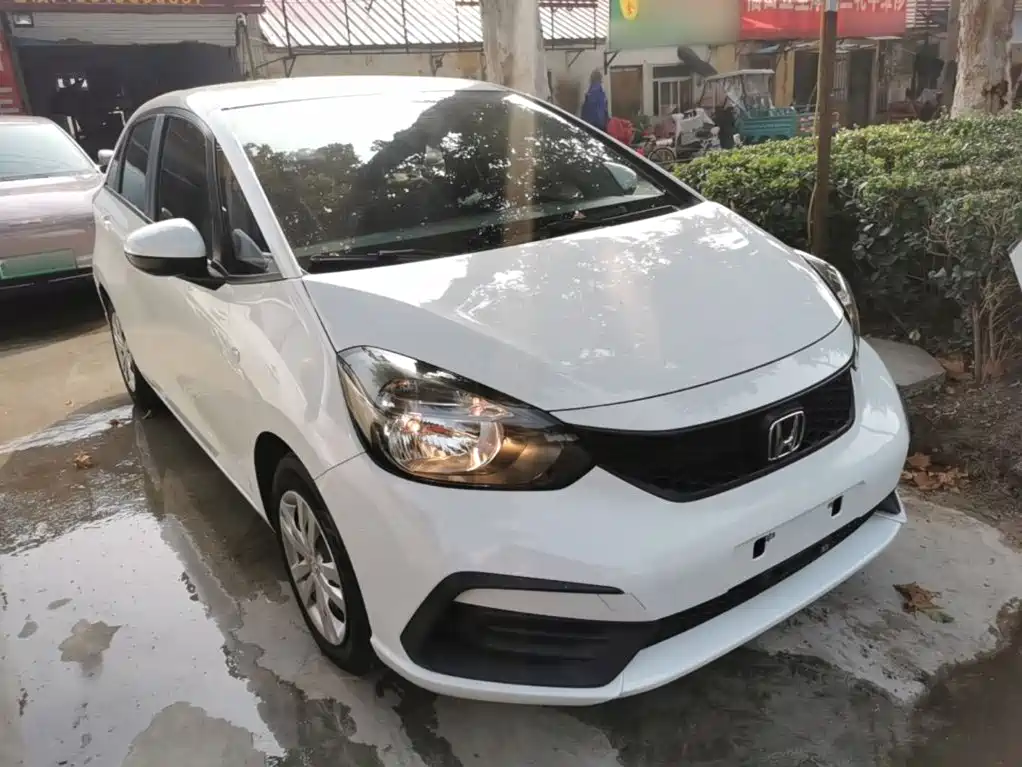 Honda Fit — миниатюра 4