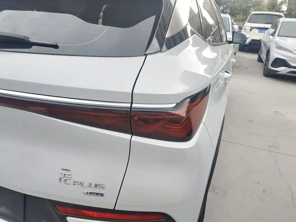 BYD Yuan Plus — миниатюра 8
