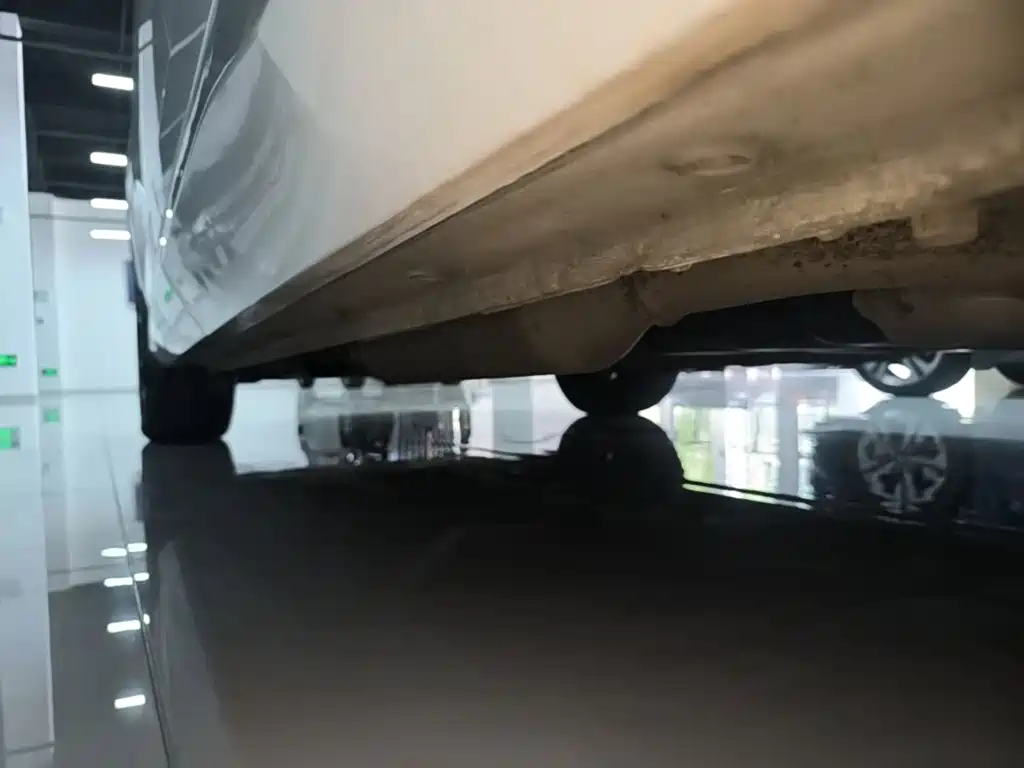Wuling Victory — миниатюра 22