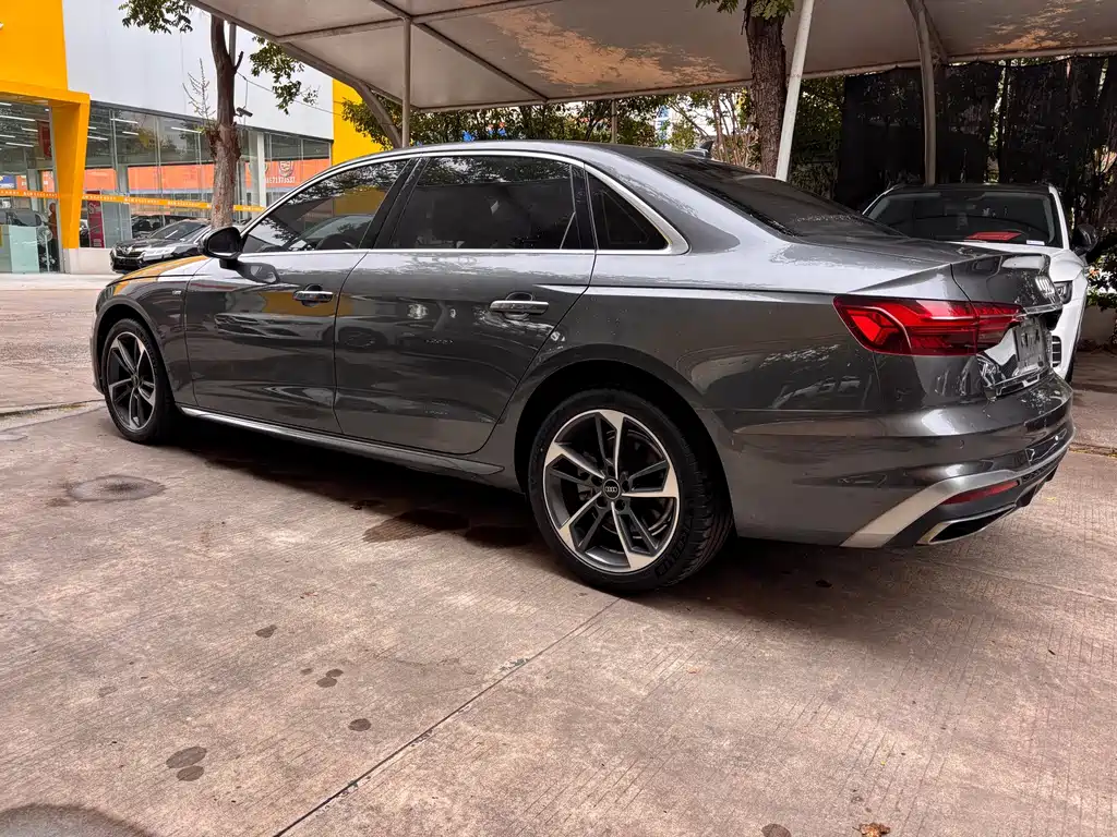 Audi A4L — миниатюра 10