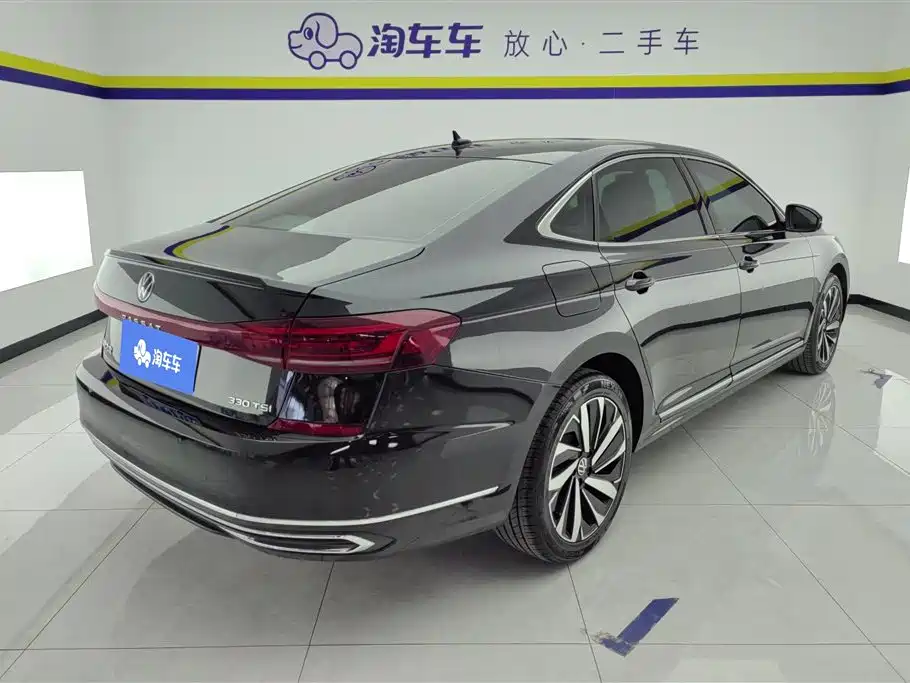 Volkswagen Passat 2024 330TSI Elite