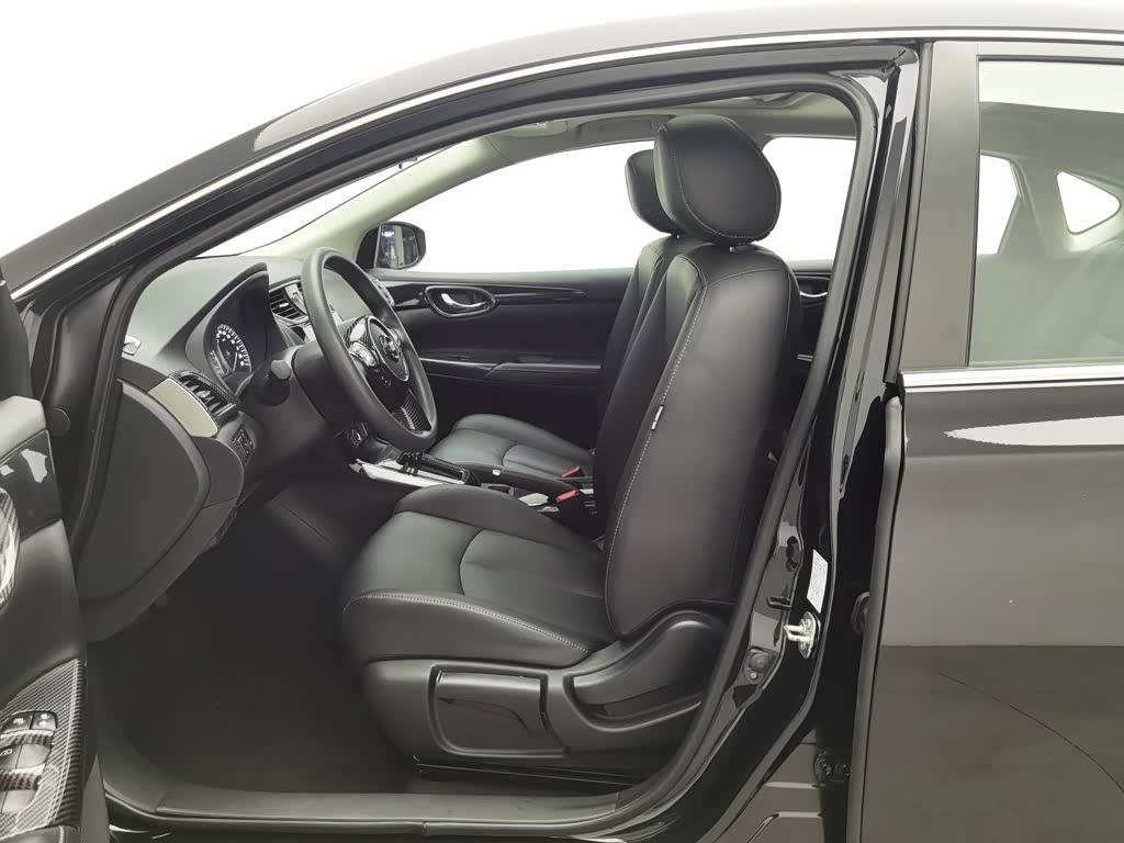 Nissan Sylphy 1.6 л 2022 г. Чёрный, пробег 41000 км