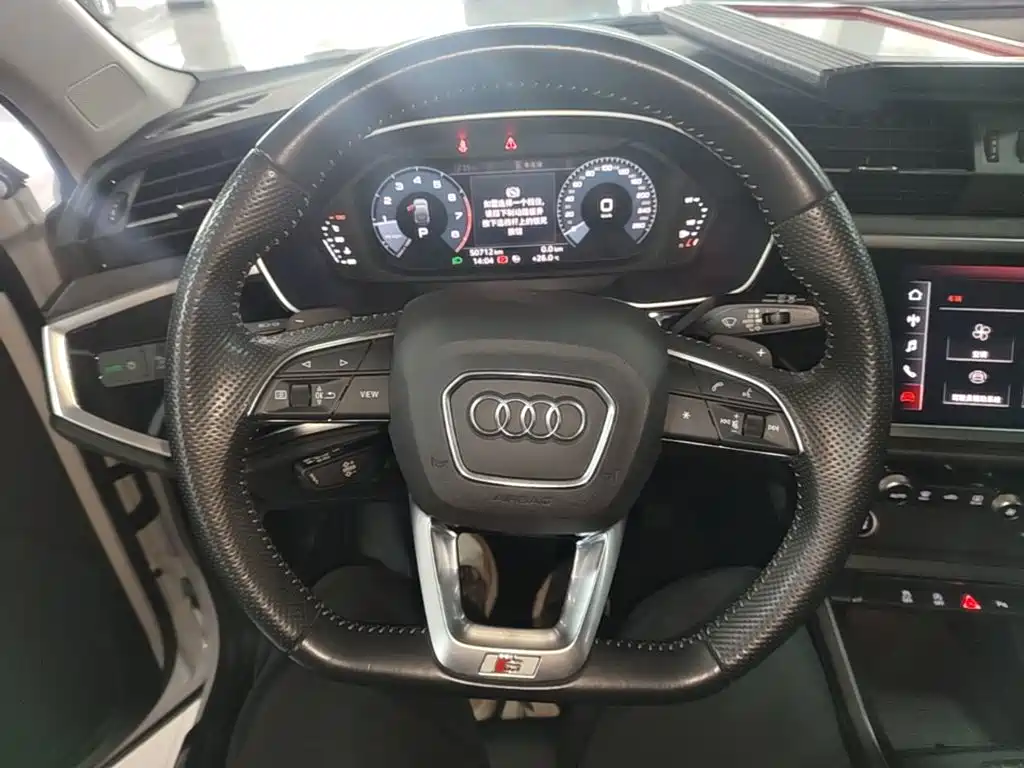 Audi Q3 Sportback — миниатюра 11