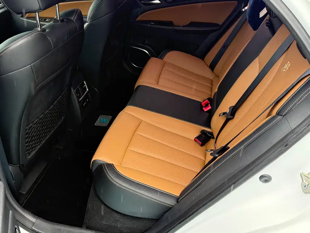 BYD Qin NEV — миниатюра 14