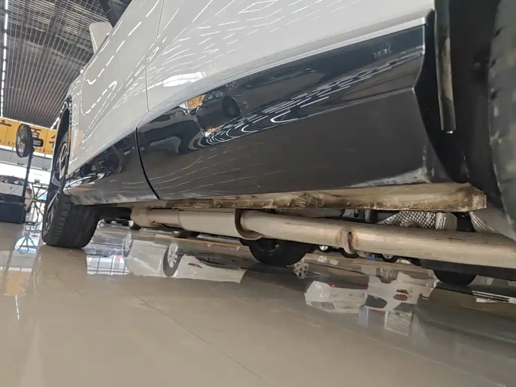 Roewe D5X DMH — миниатюра 22