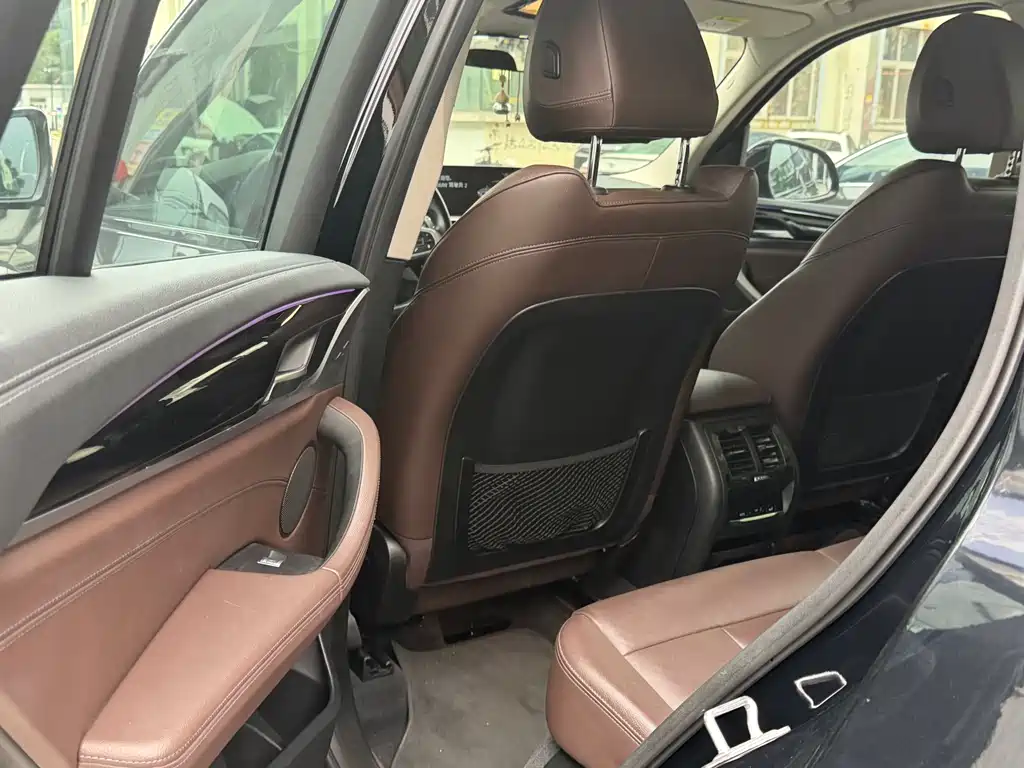 BMW X3 — миниатюра 6