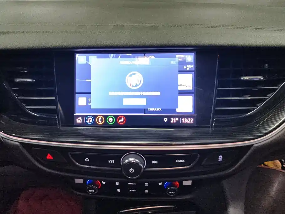 Buick Regal — миниатюра 13