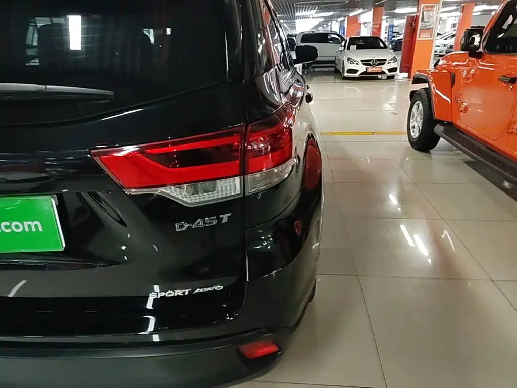 Toyota Highlander — миниатюра 8