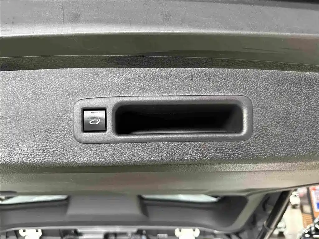 Toyota Sienna — миниатюра 15