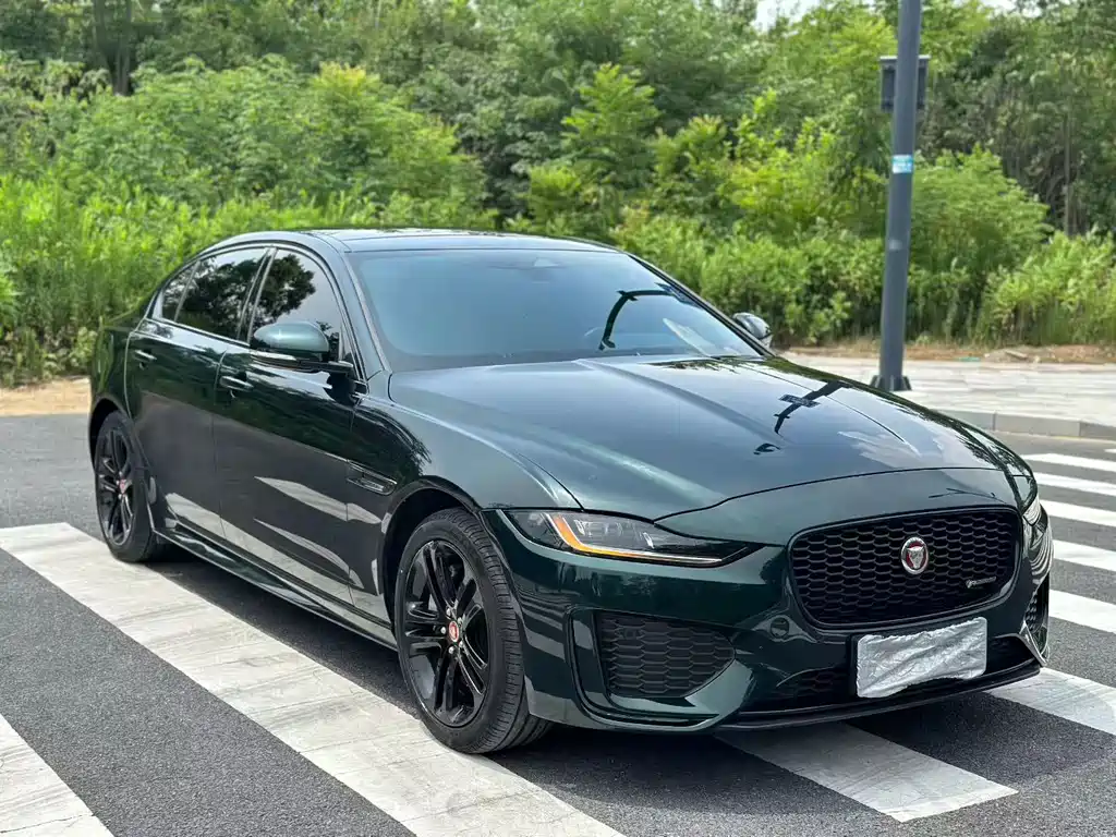Jaguar XEL — миниатюра 3
