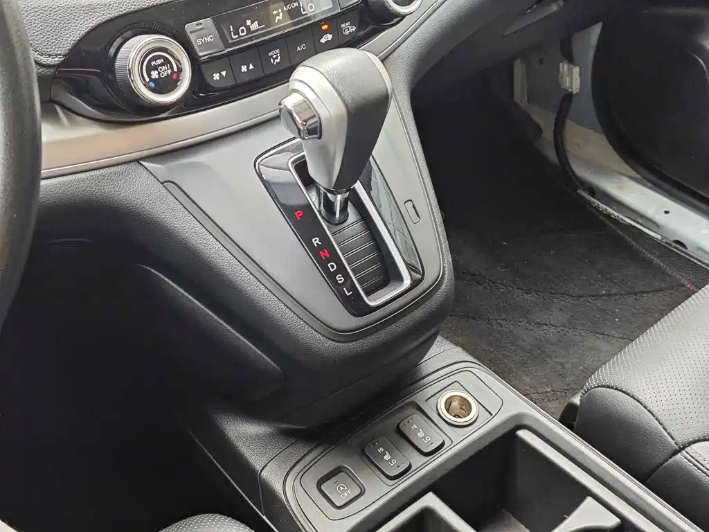 Honda CR-V — миниатюра 14