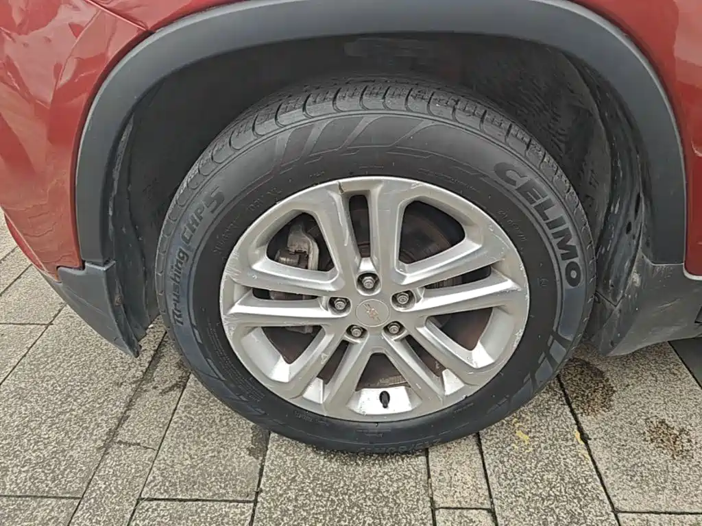 Chevrolet Trax — миниатюра 23