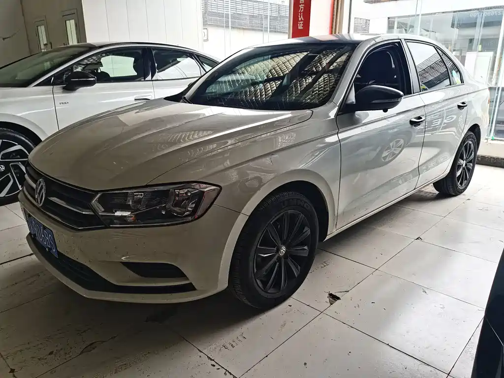Купить Volkswagen Bora