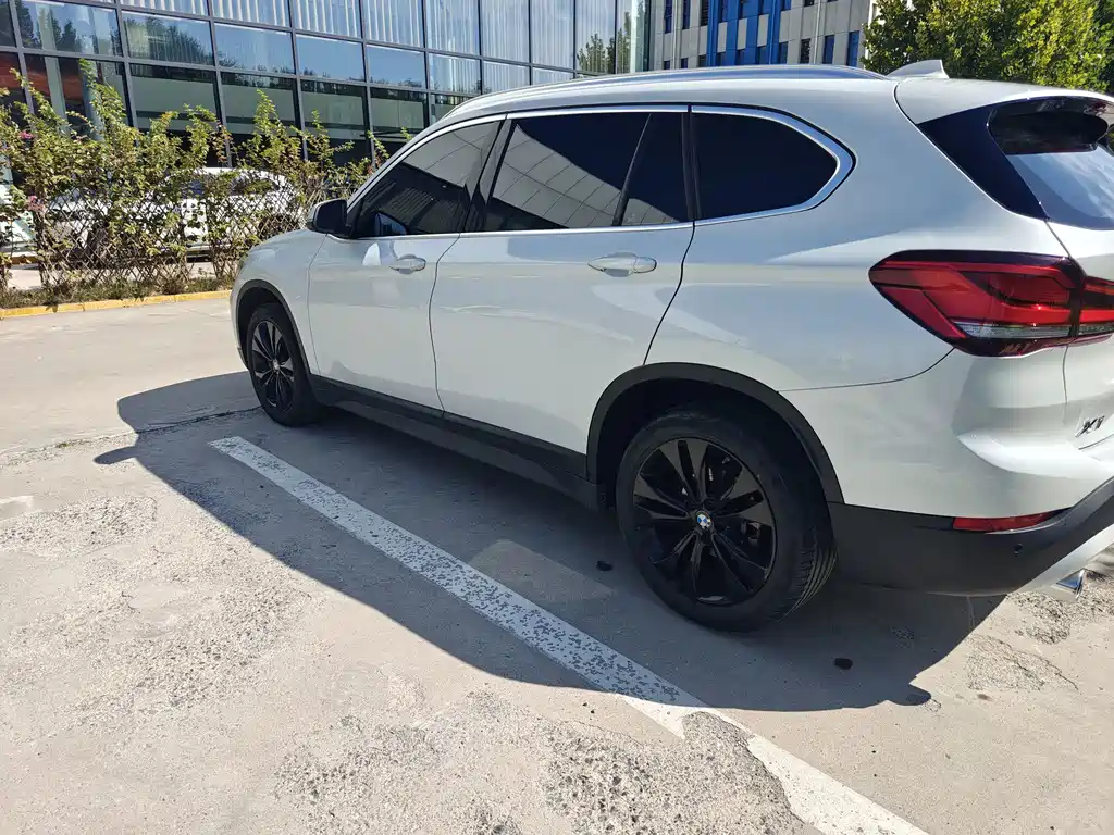 BMW X1 — миниатюра 7