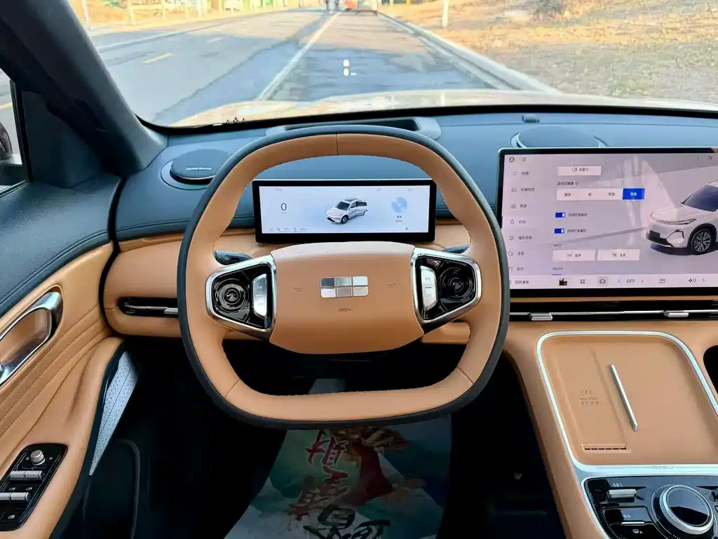 GEELY GALAXY GALAXY STARSHIP 7 EM I