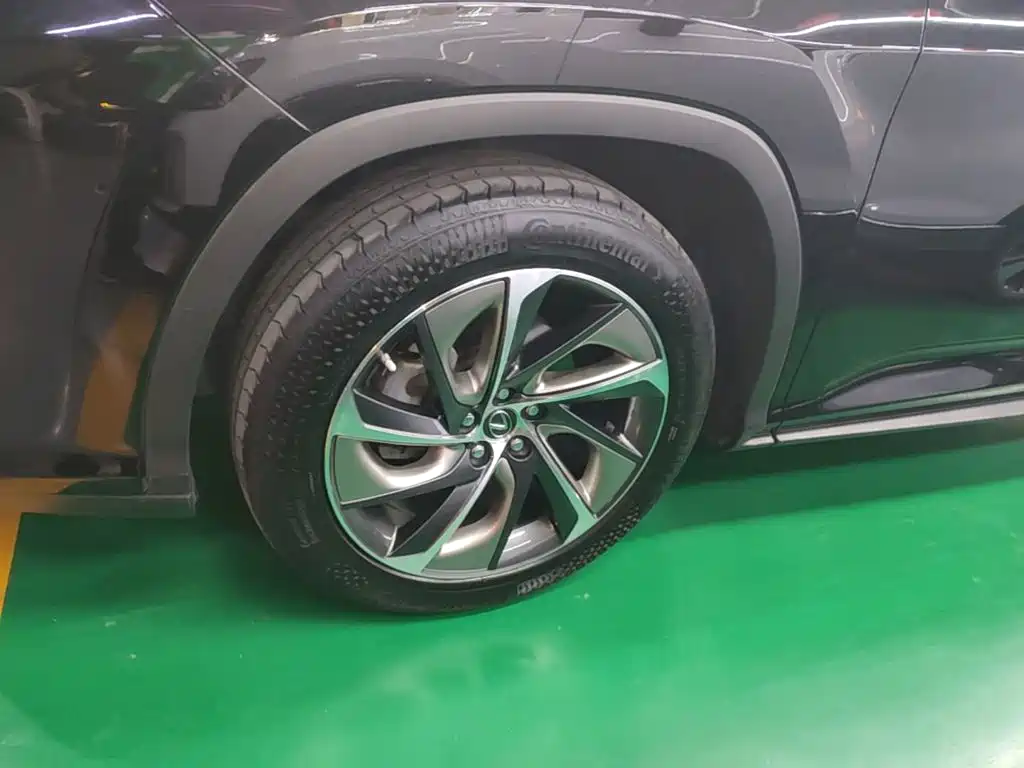Lexus RX — миниатюра 23