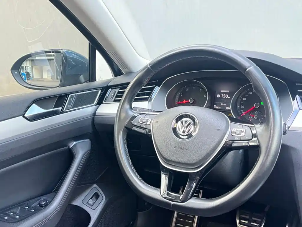 Volkswagen Viloran — миниатюра 21