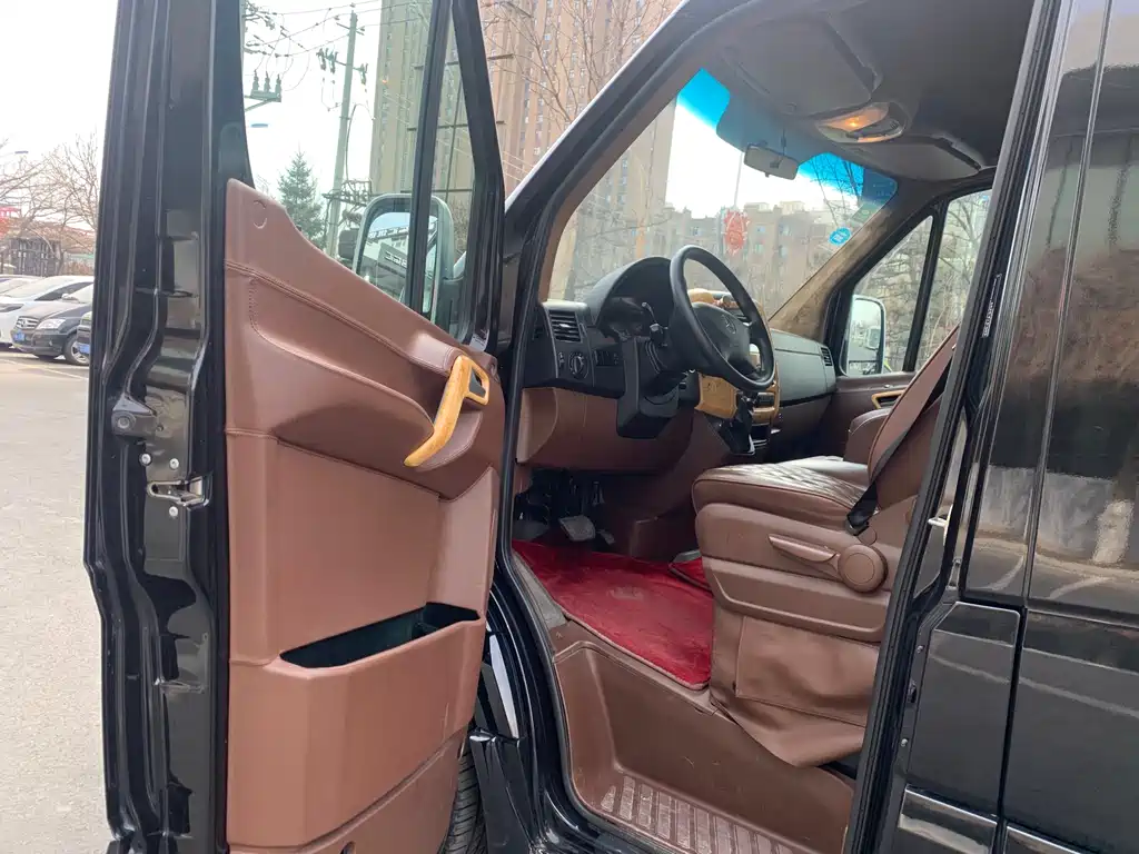 Mercedes-Benz Sprinter 2018 3.5L AT