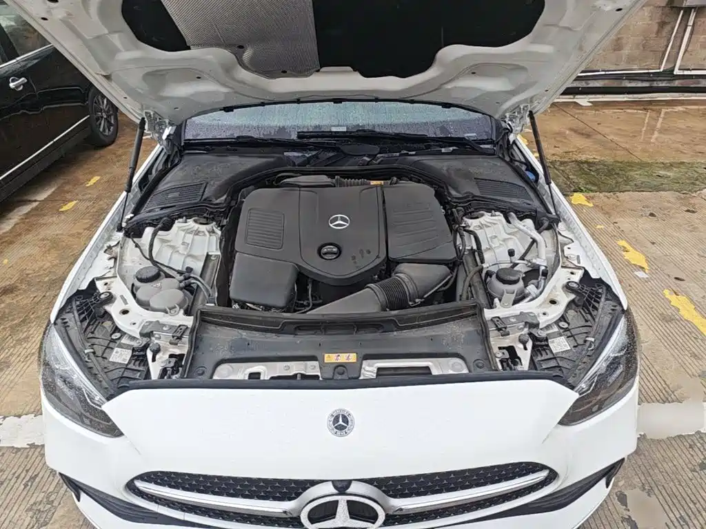 Mercedes-Benz C-Class — миниатюра 20