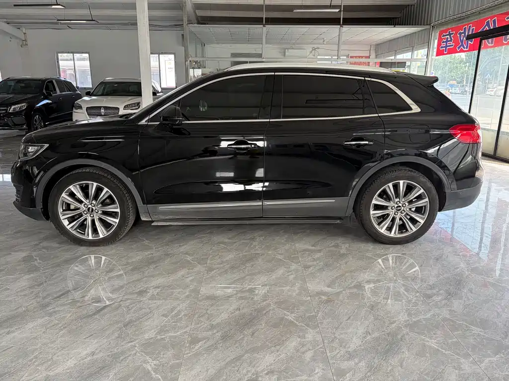 Lincoln MKX — миниатюра 3