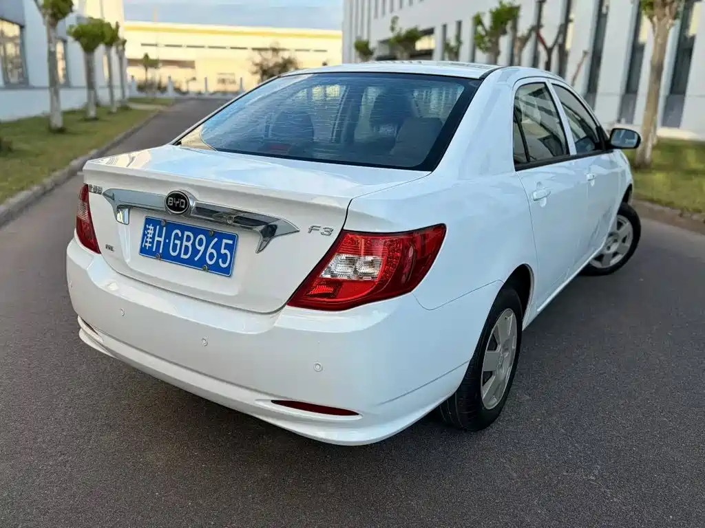 BYD F3 — миниатюра 4