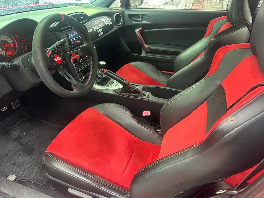 Toyota 86 — миниатюра 8