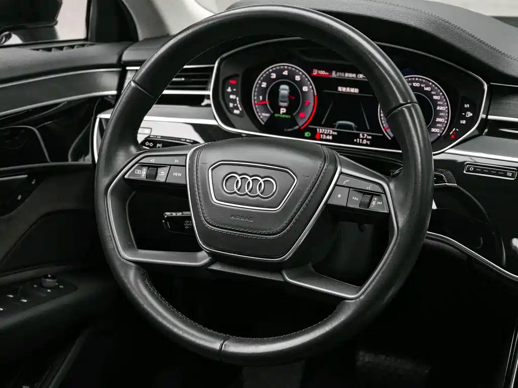Audi A8 — миниатюра 13