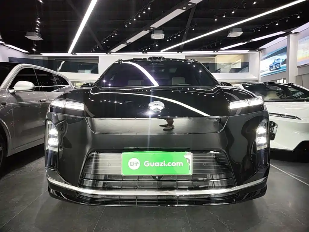 NIO ES8 2026 мест Executive Luxury