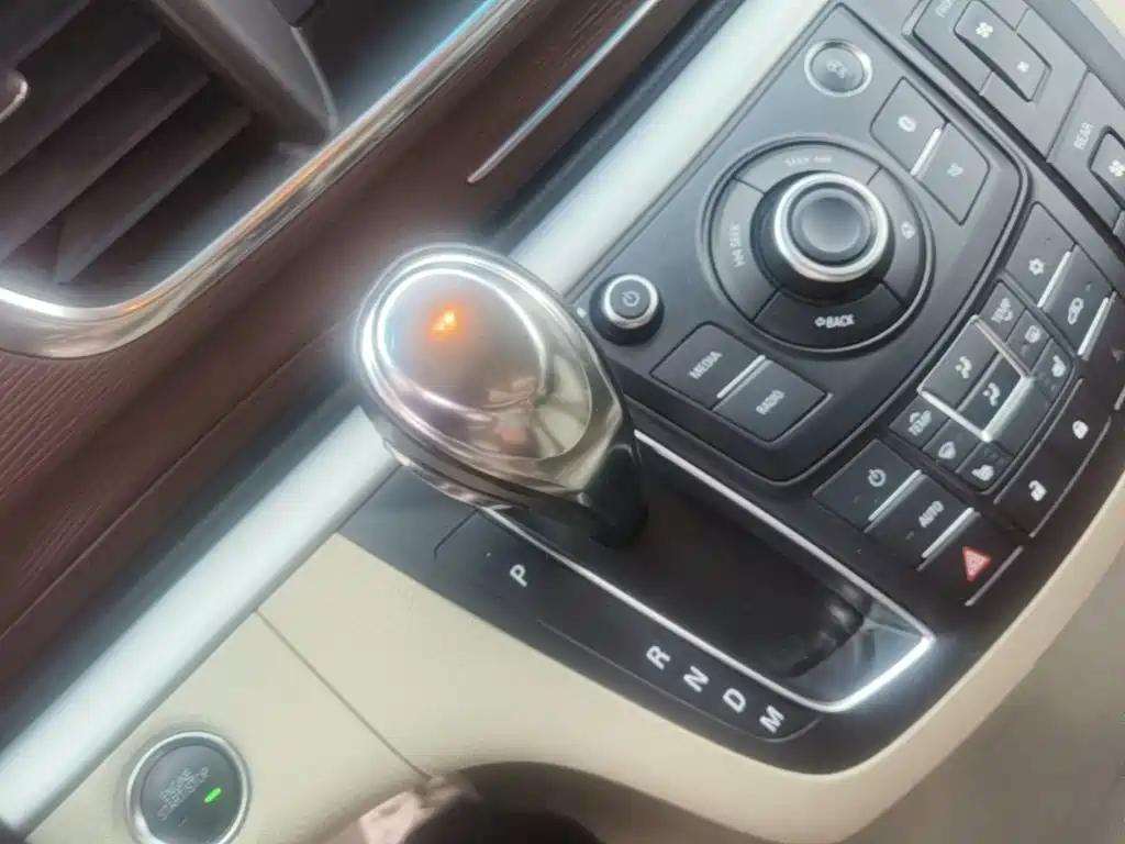 Buick GL8 — миниатюра 14