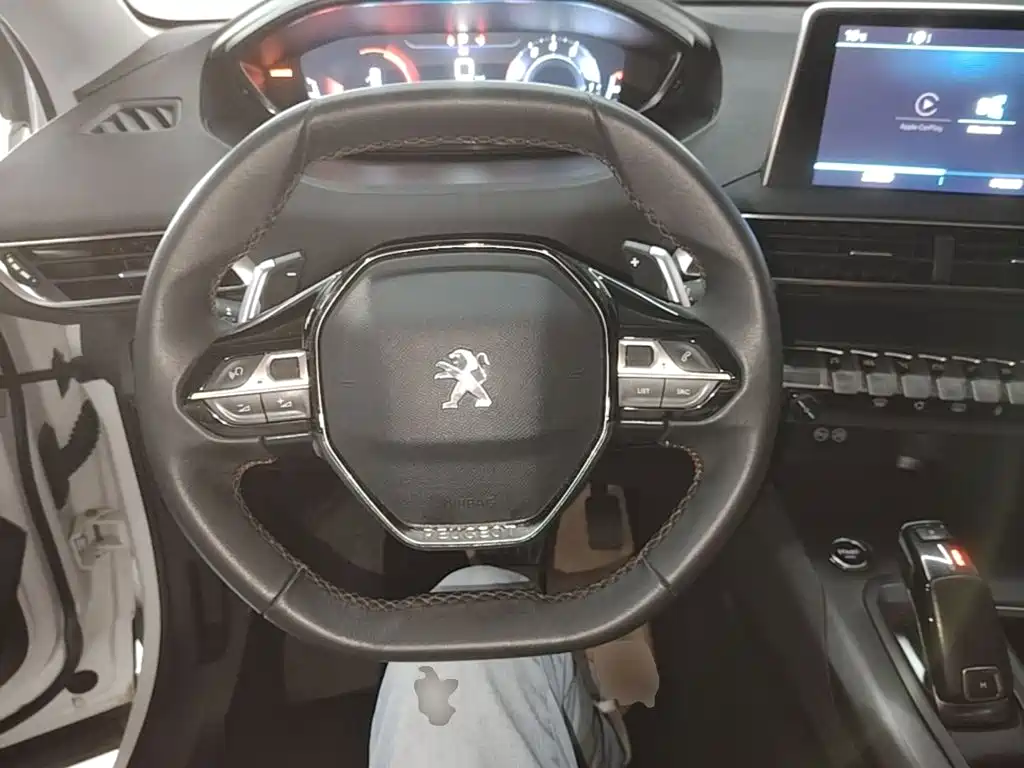 Peugeot 4008 — миниатюра 11