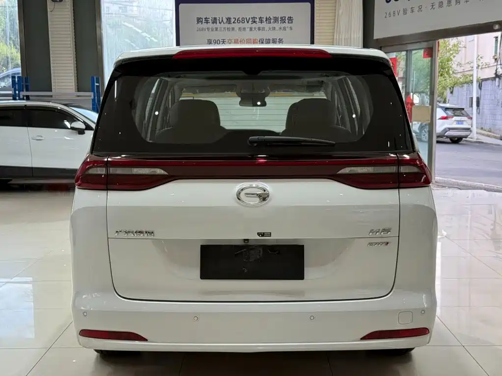 GAC Motor Trumpchi M6 — миниатюра 5