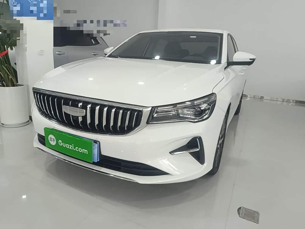 Geely Emgrand 1.5 л 2025 г. Белый, пробег 3000 км