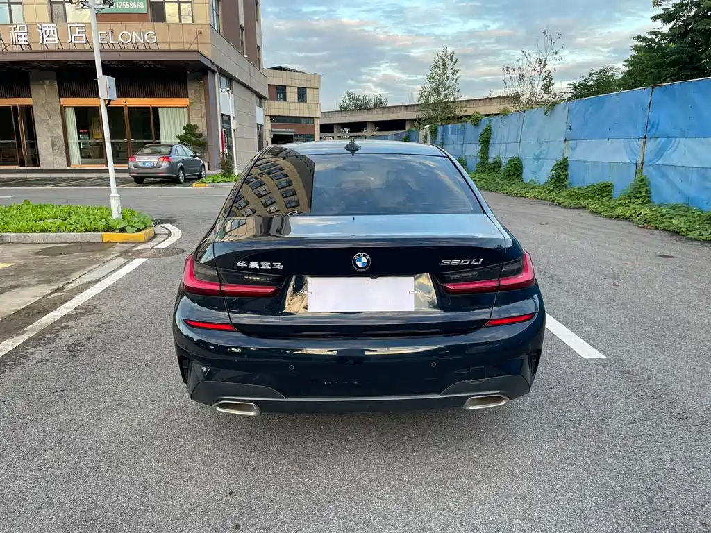 BMW 3 Series — миниатюра 7
