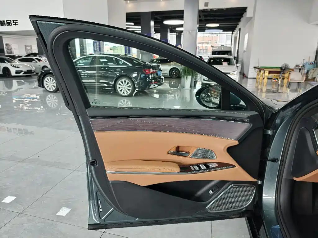 BYD Han L 2025 DM-p Flagship