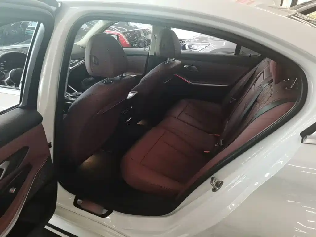 BMW i3 — миниатюра 17