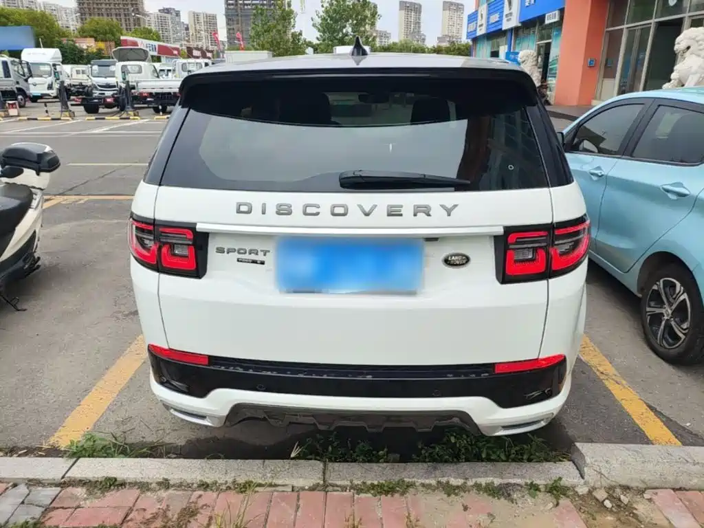 Land Rover Discovery Sport — миниатюра 6