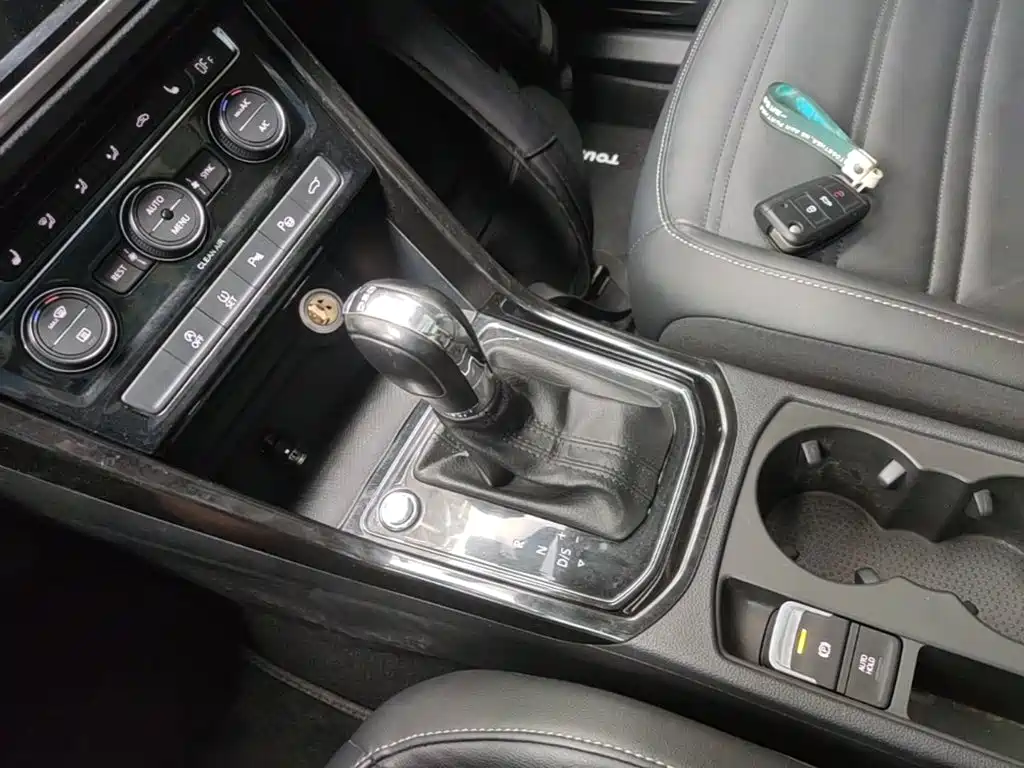 Volkswagen Touran — миниатюра 14