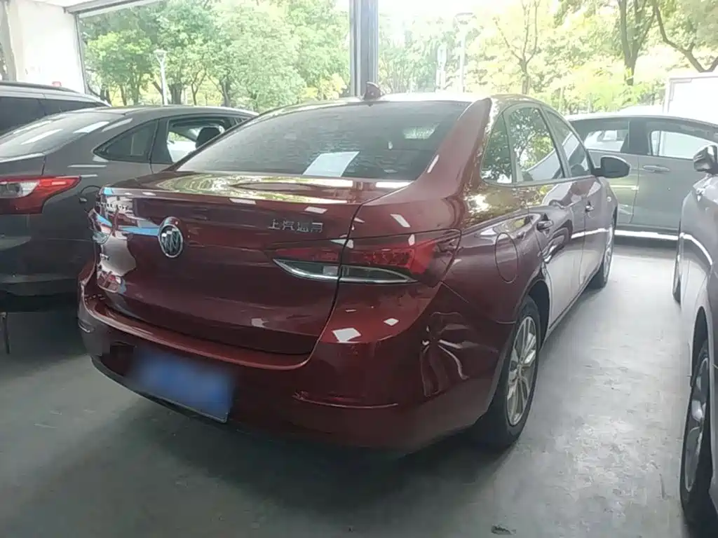 Buick Excelle — миниатюра 7
