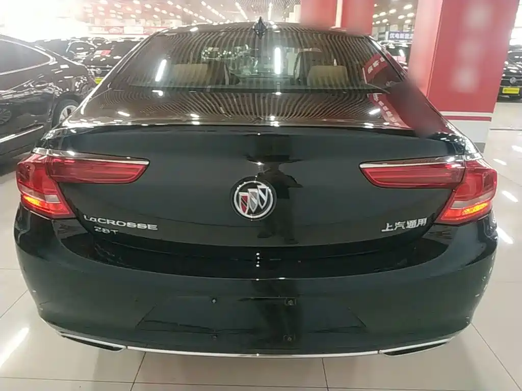 Buick LaCrosse — миниатюра 6