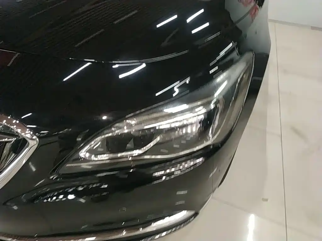 Buick LaCrosse — миниатюра 24