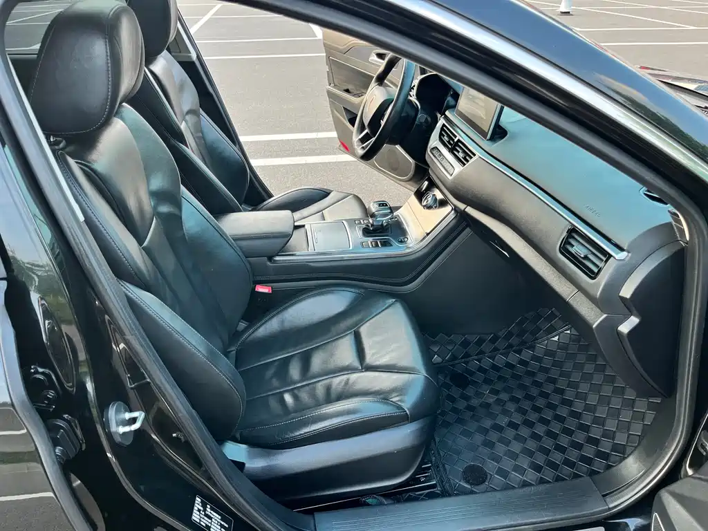 Hongqi H5 2020 1.5T DCT